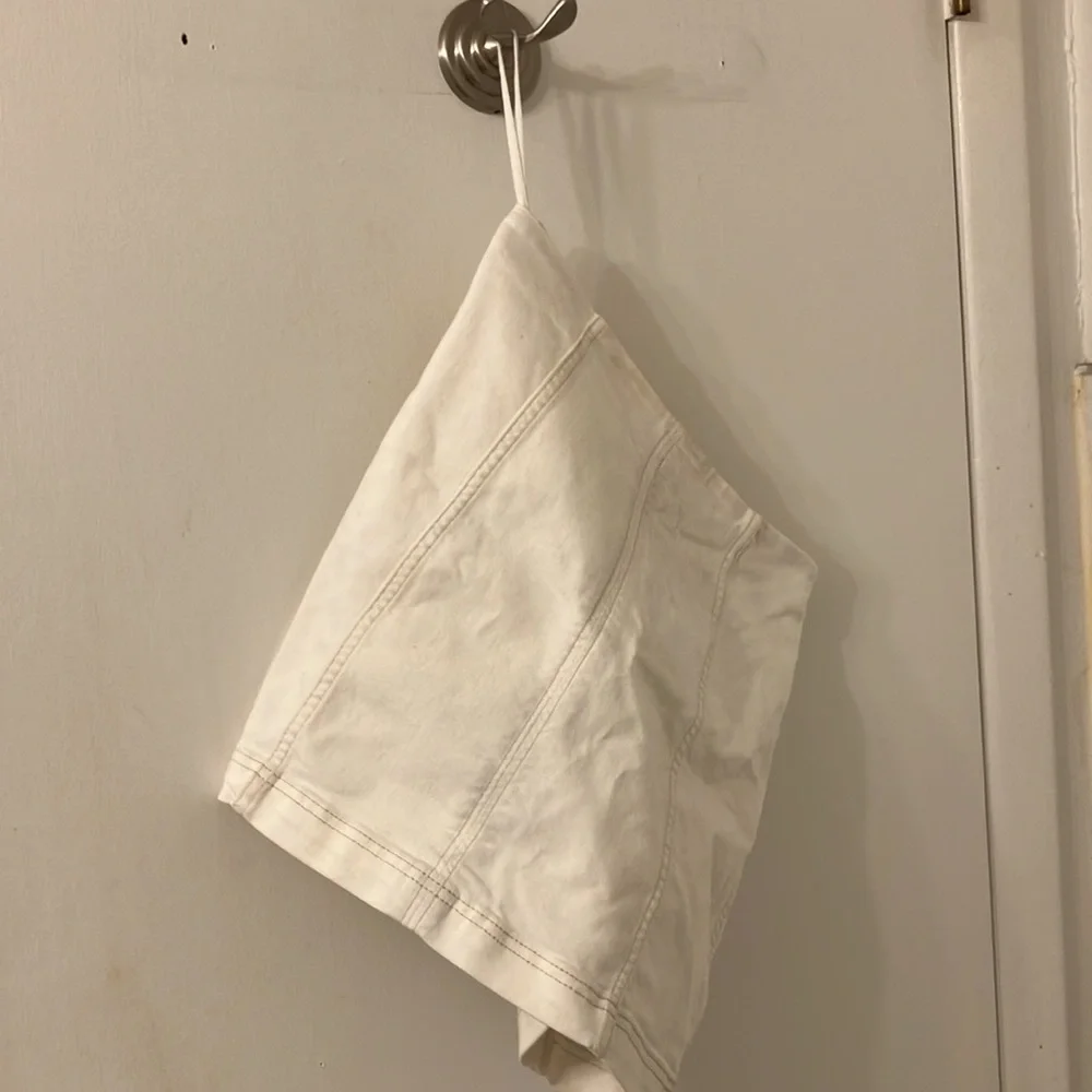 Free people white back zip mini skirt 8 medium